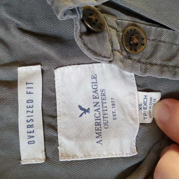 American Eagle embroidered top - Picture 3 of 5